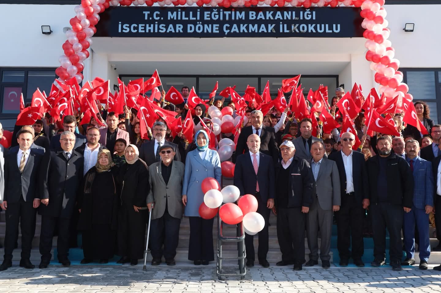 İscehisar Döne Çakmak İlkokulu Hizmete Açıldı