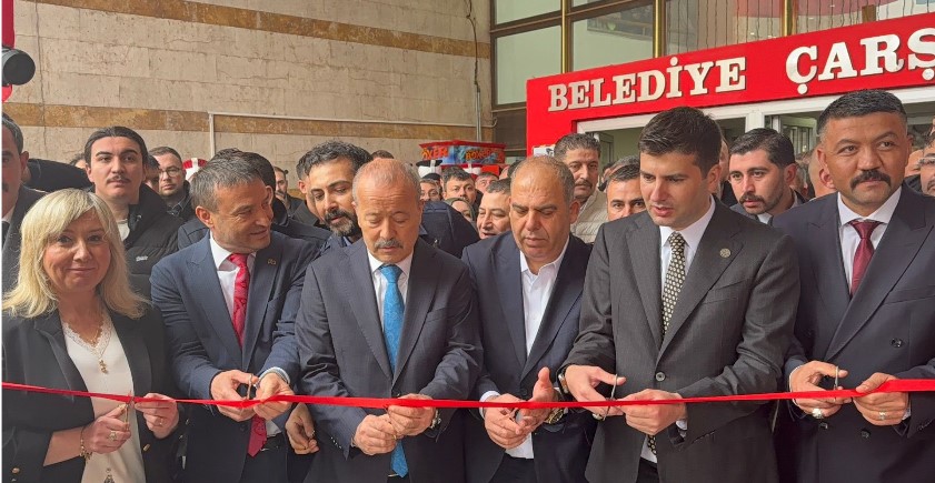 “GENÇLERİMİZİ SOKAKTAN İSTİKBALE YÖNLENDİRİYORUZ” - 2