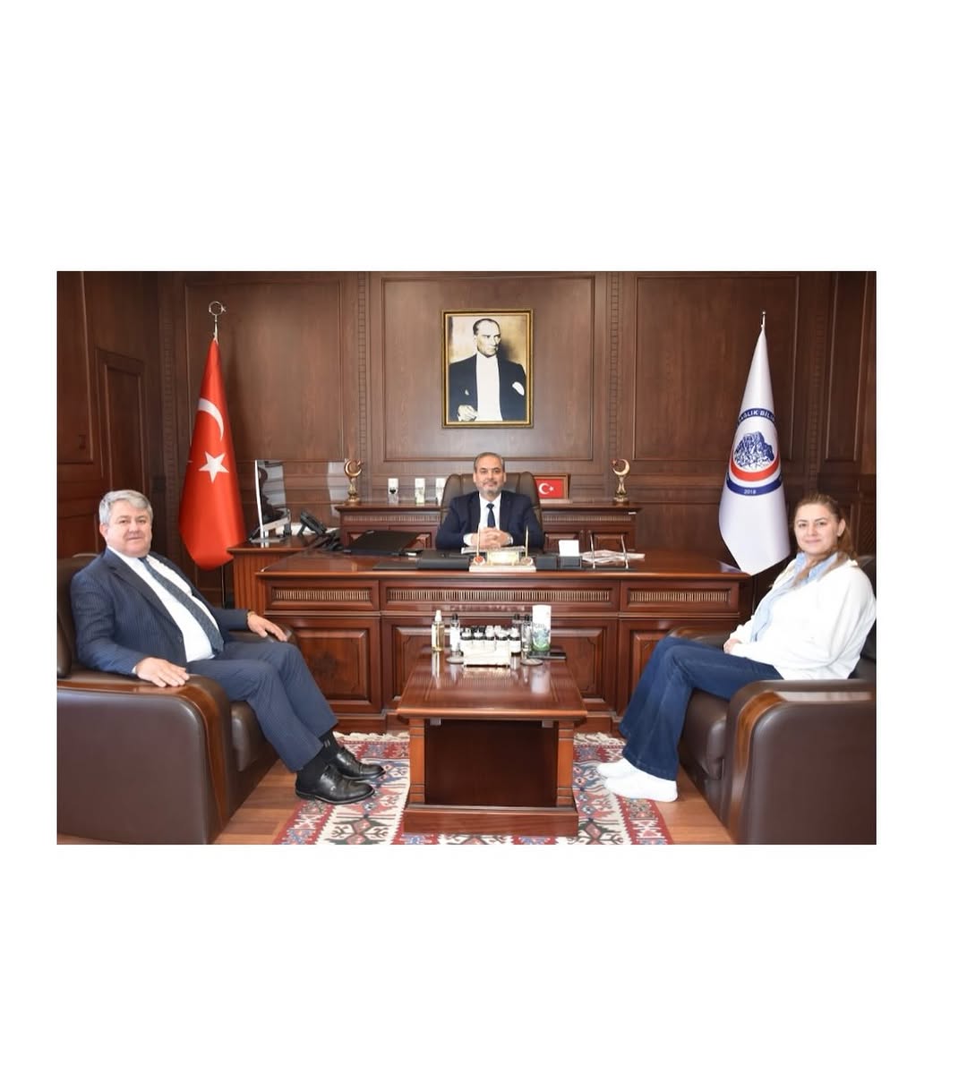 Afyonkarahisar Sağlık Bilimleri Üniversitesi Rektörü Prof. Dr. Adem Aslan, HD Medya Afyonşehir Gazetesi Yönetim Kurulu Başkanı ve CEO'sunu Kabul Etti