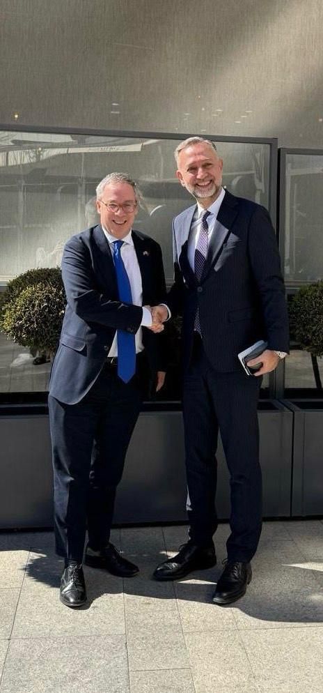 Bakan Yardımcısının Krallık Teması