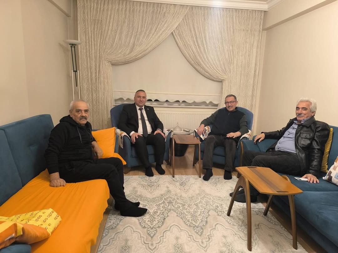 Çay Belediye Başkanı Yaşar Kemal Kantaropu, Yaşar Çelikbaş'a Geçmiş Olsun Dileklerini İletti