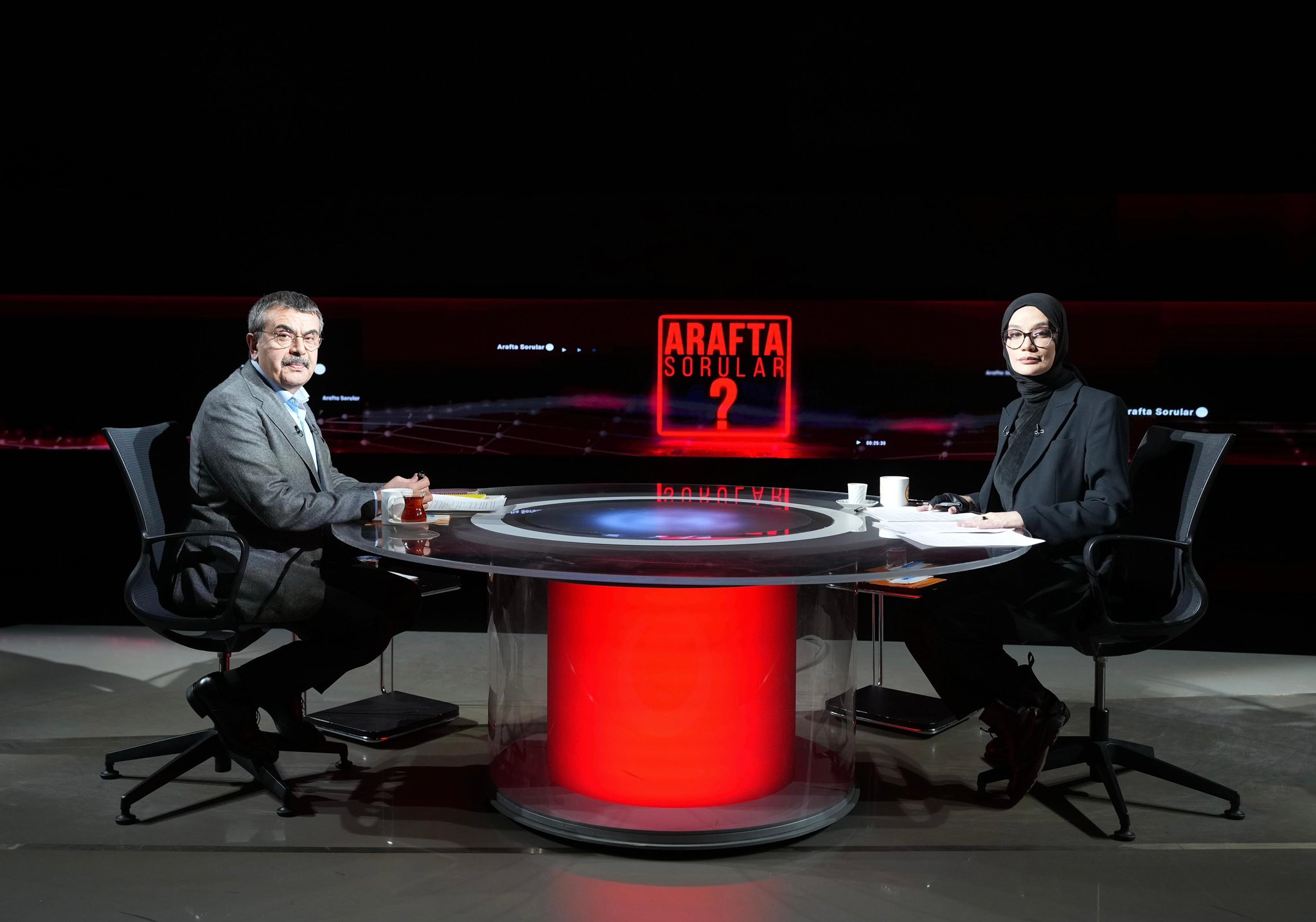 Eğitim Gündemi Değerlendiriliyor