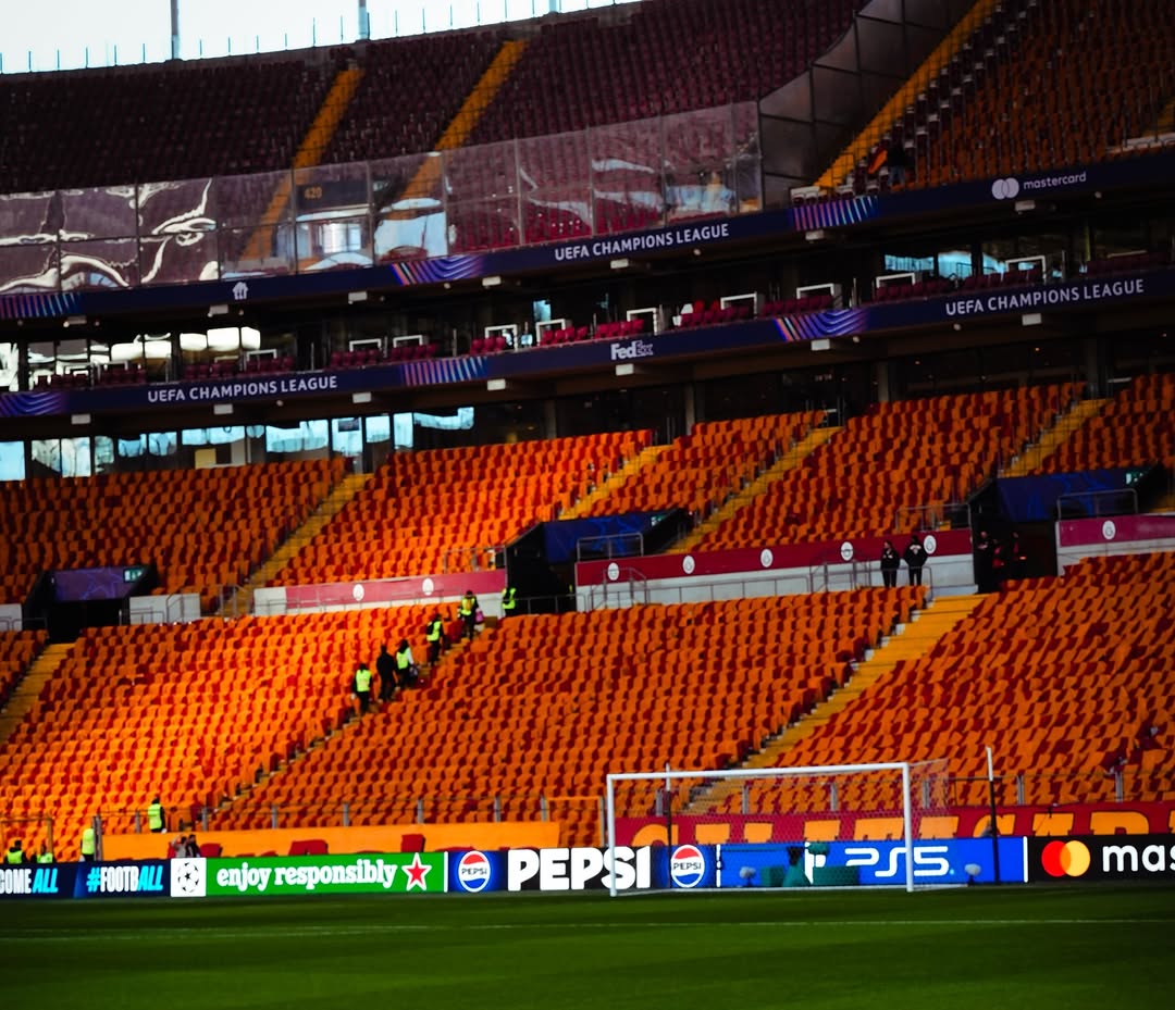 Galatasaray, Liverpool Maçına 3 Saat Kala Heyecanla Bekliyor