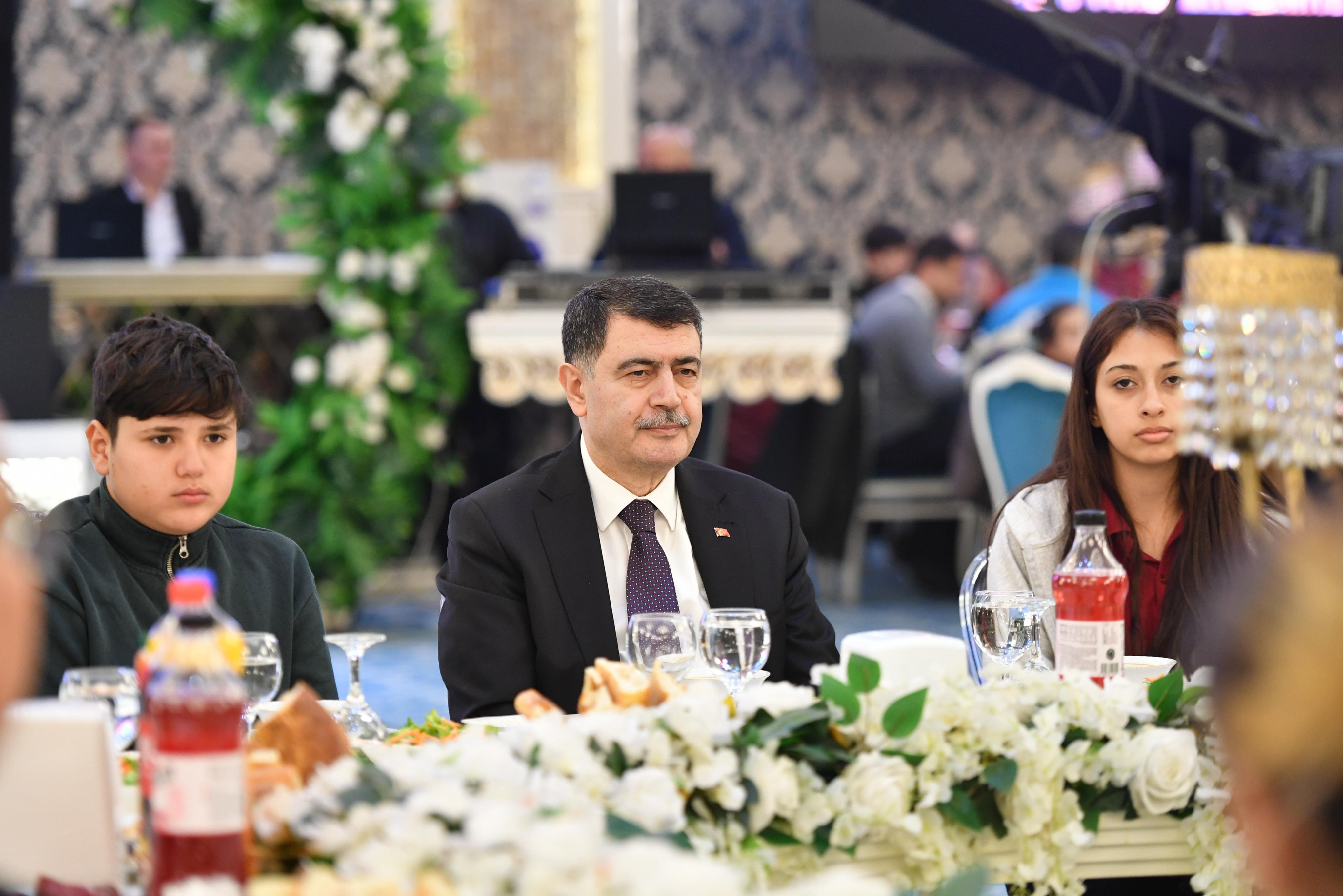 Vali Şahin İftar Programına Katıldı