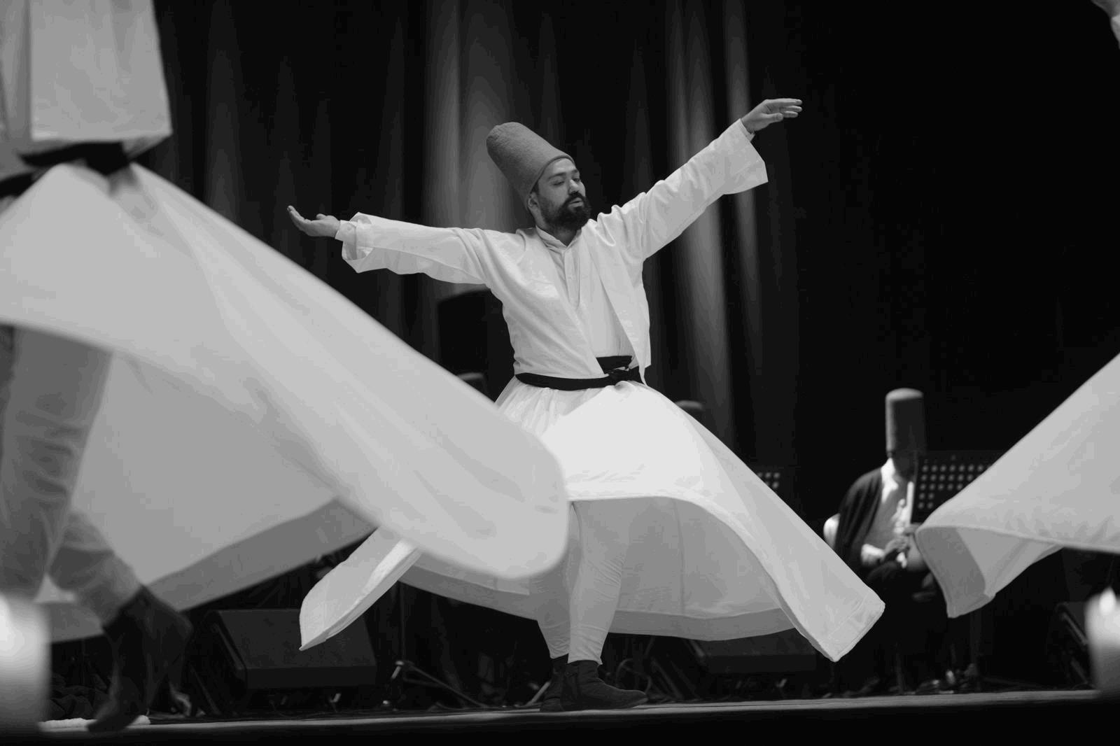 Mevlana'nın 752. Vuslat Yıl Dönümü Sanatla Maneviyatı Buluşturdu