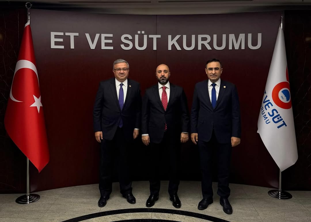 Ak Parti Milletvekili İbrahim Yurdunuseven Ankara'da Et ve Süt Kurumu Yönetim Kurulu Başkanı Mücahit Taylan'ı Ziyaret Etti