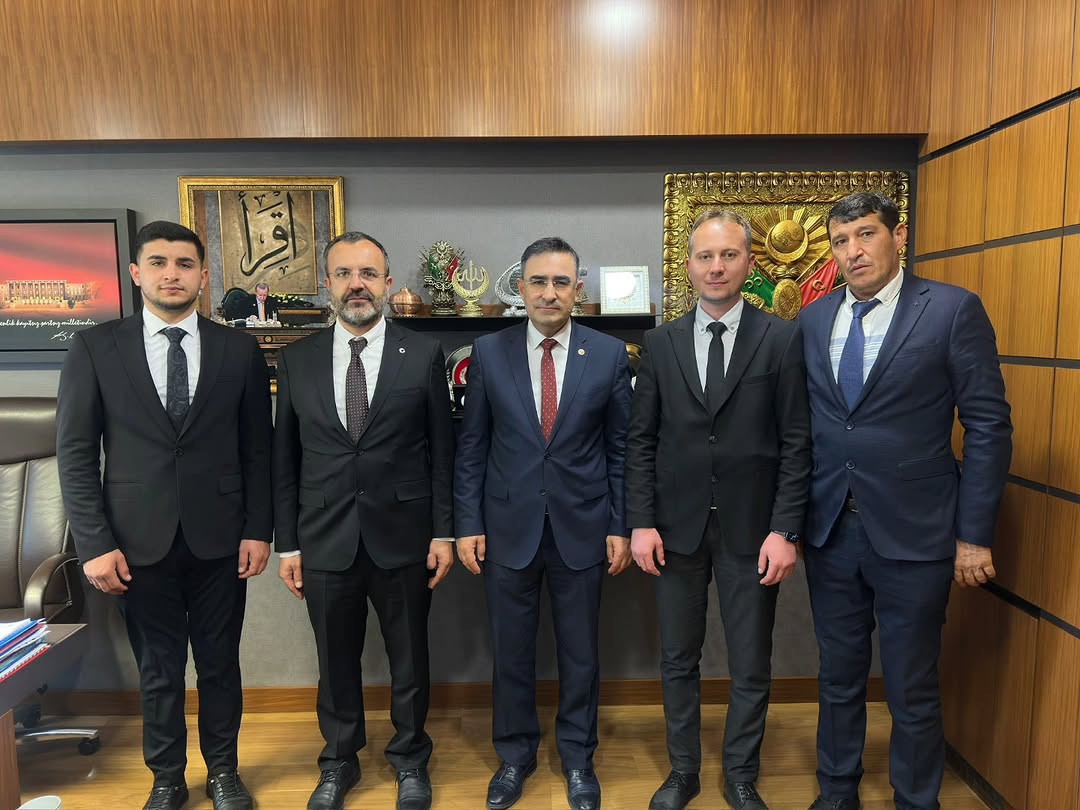 Isparta Gelendost İlçe Başkanımız Sayın Mehmet Ertunç’a nazik ziyaretleri için teşekkür ediyor,...