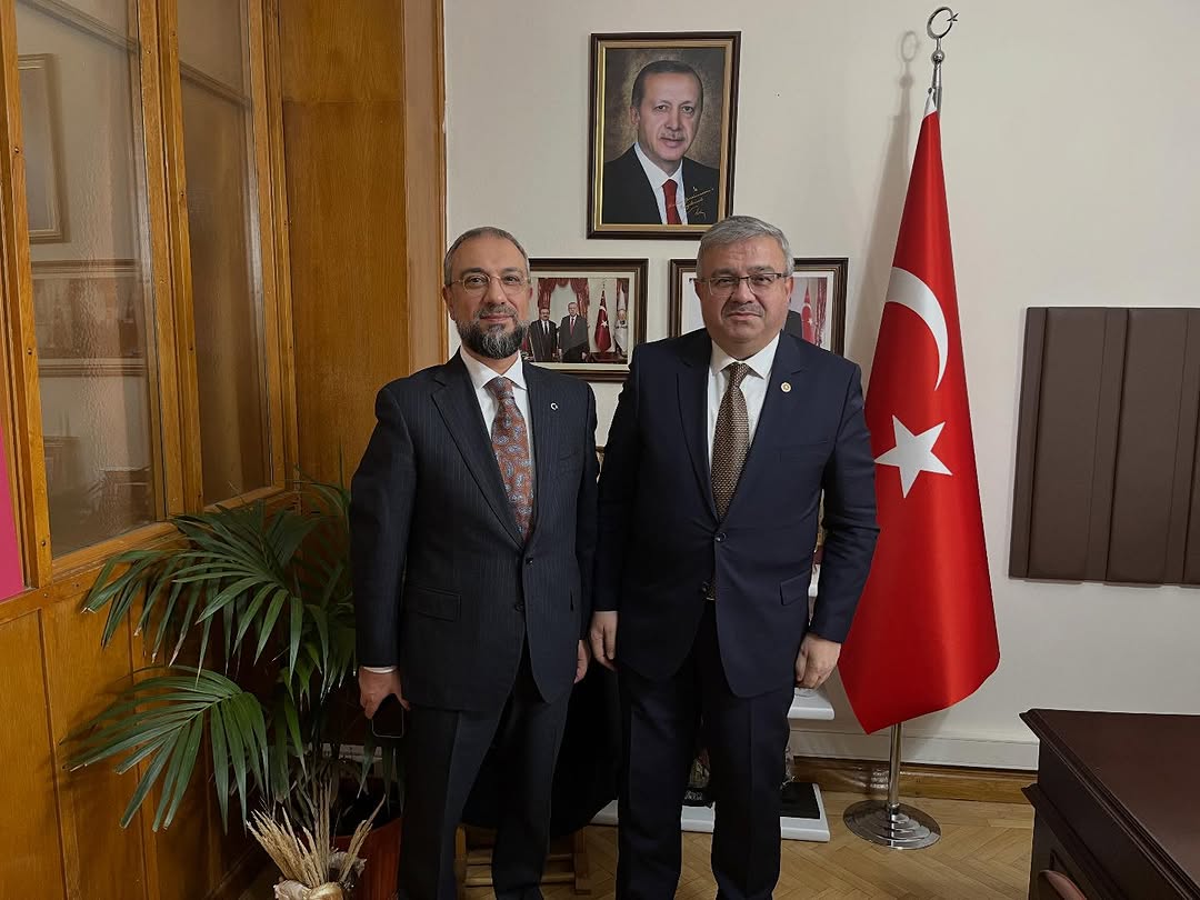 Ak Parti Milletvekili İbrahim Yurdunuseven, İşadamı İlkin Berberoğlu'nu TBMM'de Misafir Etti