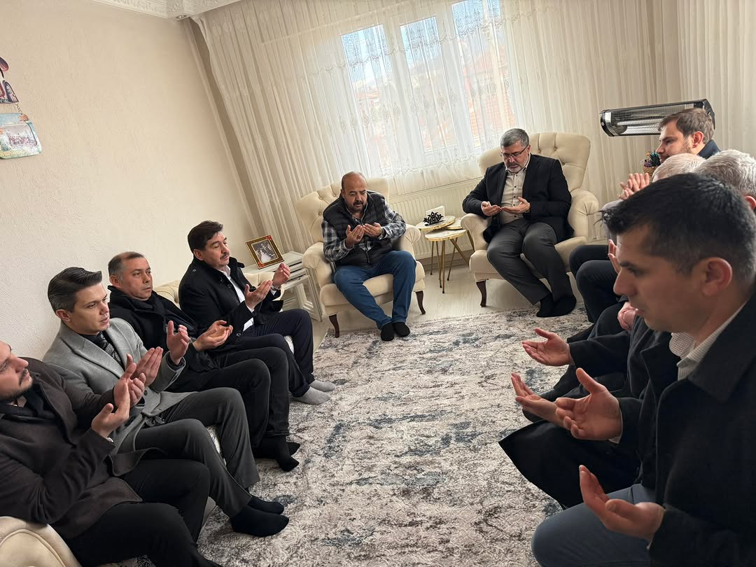 Ak Parti Afyonkarahisar Milletvekili Ali Özkaya'dan Erdal Dursun'a Taziye Ziyareti