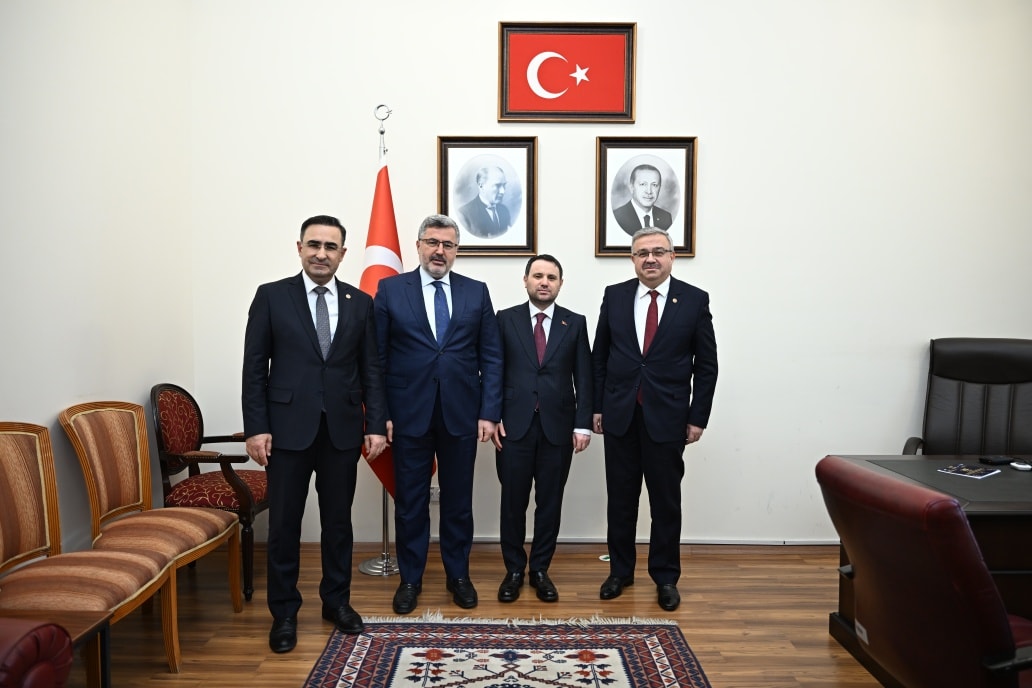 Akın Gürlek Türkiye Büyük Millet Meclisi'nde Ziyaret Edildi