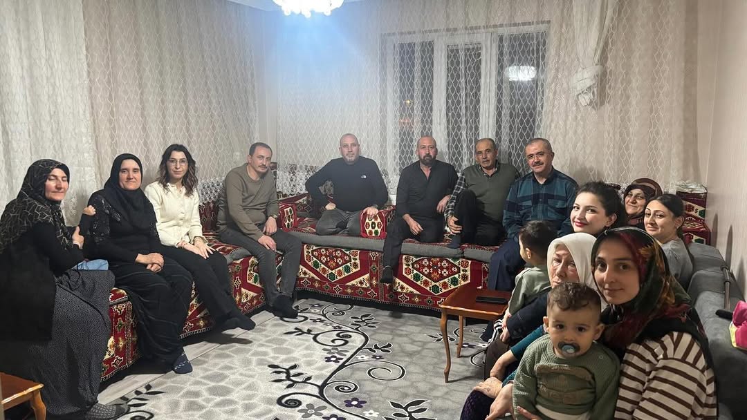 Afyonkarahisar Aile Ve Sosyal Hizmetler İl Müdürlüğü'nden Örnek Davranış: Koruyucu Aile Ziyareti