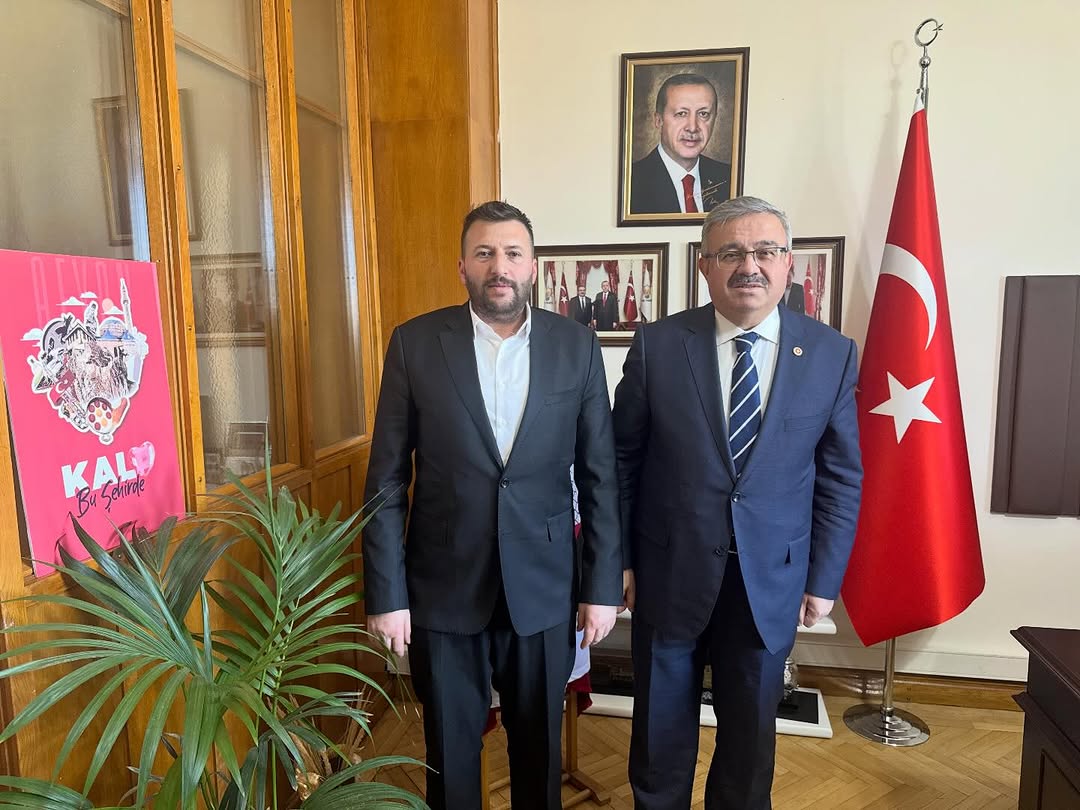 Ak Parti Milletvekili İbrahim Yurdunuseven, TBMM'de Akharım Belediye Başkanı Süleyman Kaynak'ı Ağırladı