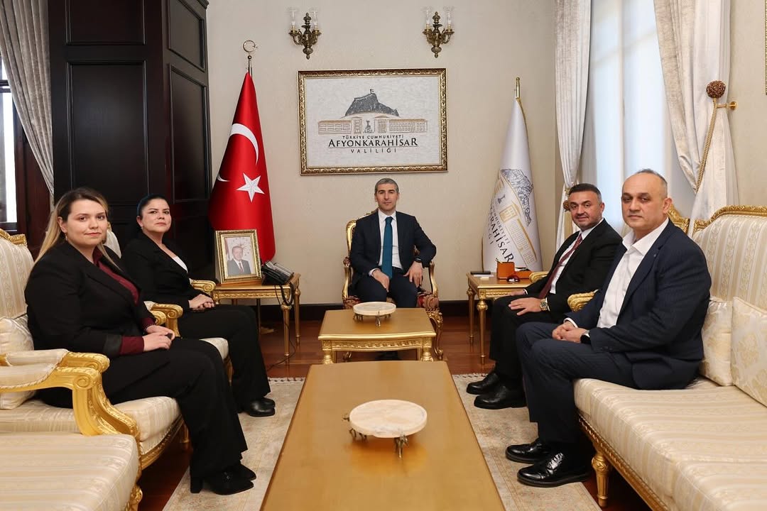 Kanal 3 Yöneticilerinden Vali Dr. Naci Aktaş'a Ziyaret