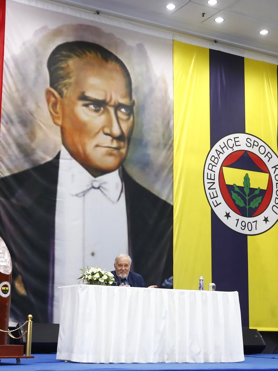 Türkiye Tarihine Işık Tutmuş İlber Ortaylı'yı Kaybettik