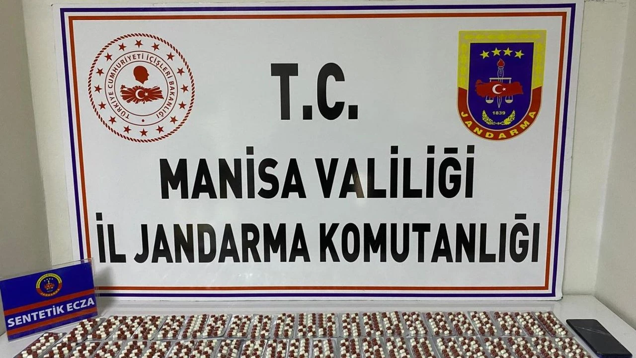 Manisa'da uyuşturucu operasyonunda 630 hap ele geçirildi