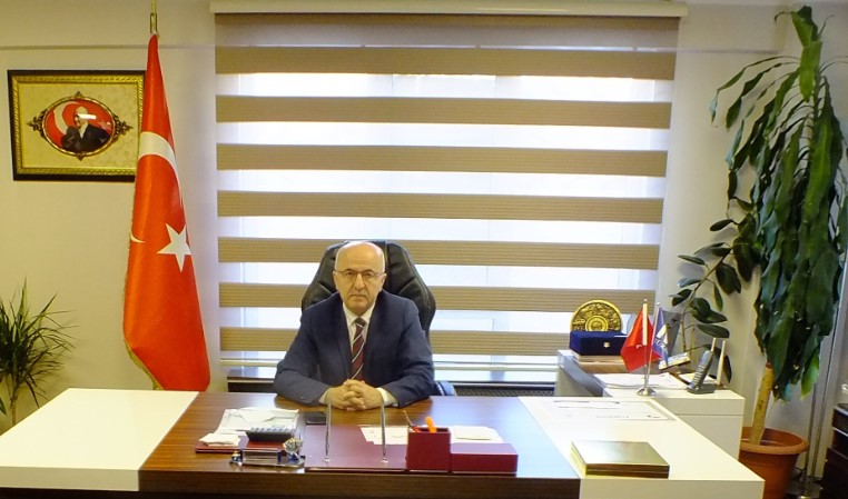Afyonkarahisar Serbest Muhasebeci Mali Müşavirler Odası Başkanı Erdal Sayar; Vergi sistemimizin temel amaçlarından birisi, adil, şeffaf, izlenebilir, sürdürülebilir mali yapının tesis edilmesidi