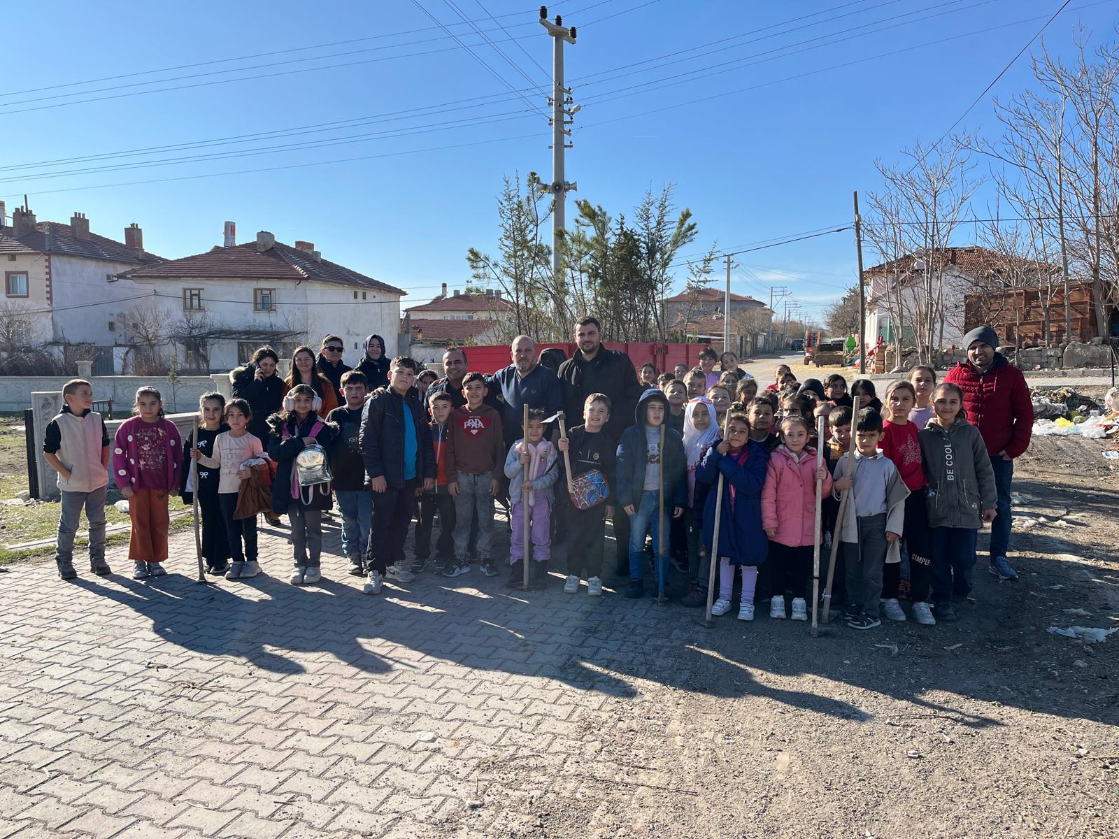 TÜRK EĞİTİM SEN’DEN HOCA­LAR İLÇESİNDE YAŞANAN OLAYLARA SERT TEPKİ