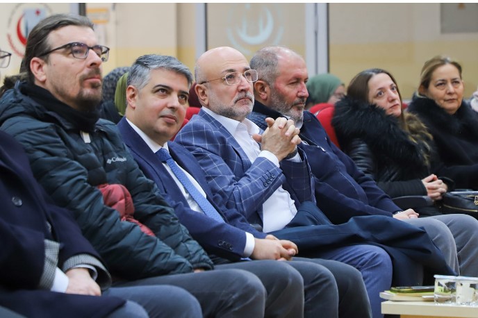 Kadınanalar Kültür Derneği’nden Gençlere Diriliş Çağrısı: Prof. Dr. Yusuf Dinç Afyonkarahisar’da Konuştu