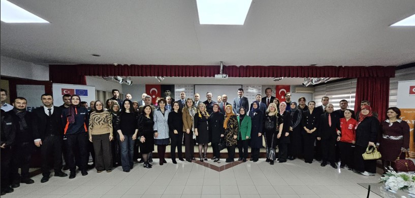 Milletvekili Taytak’tan “farkımda mısın?” Projesine Baştan Sona Destek - 1