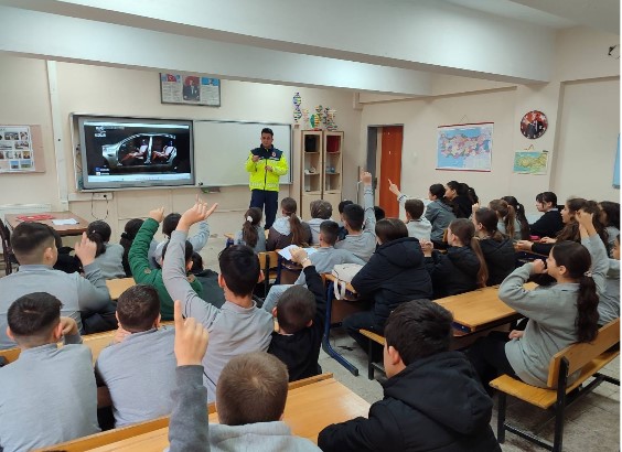 Jandarmadan Öğrencilere Trafik Eğitimi - 1
