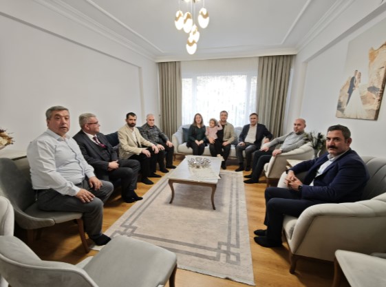 AK Parti Afyonkarahisar Milletvekili Dr. Hasan Arslan Sandıklı’da Sahadaydı - 1