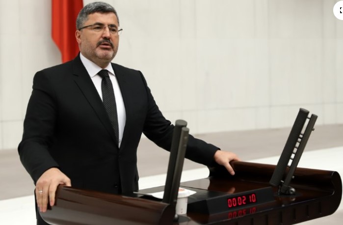 AK Parti Afyonkarahisar Milletvekili Av. Ali Özkaya, yeni Whatsapp hattı hakkında bilgi verdi. - 1