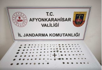 Afyonkarahisar'da Tarihi Eser Operasyonu: 133 Parça Eser Ele Geçirildi, 1 Kişi Tutuklandı - 1