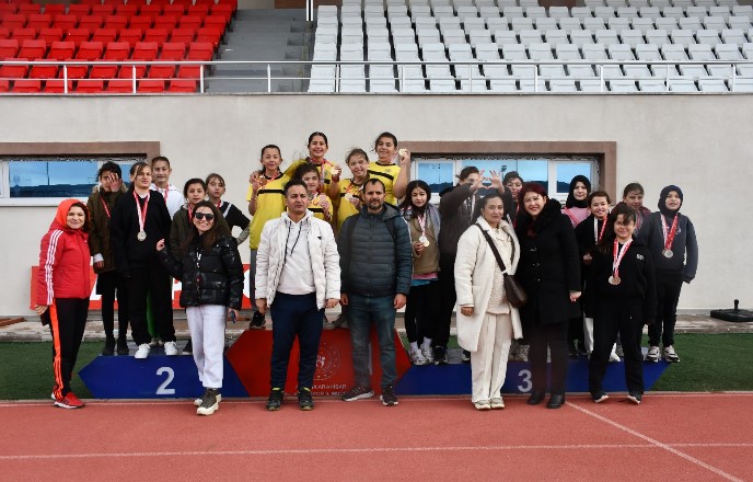 Okul Sporları Küçükler Atletizm İl Birinciliği Afyonkarahisar’da Tamamlandı - 1