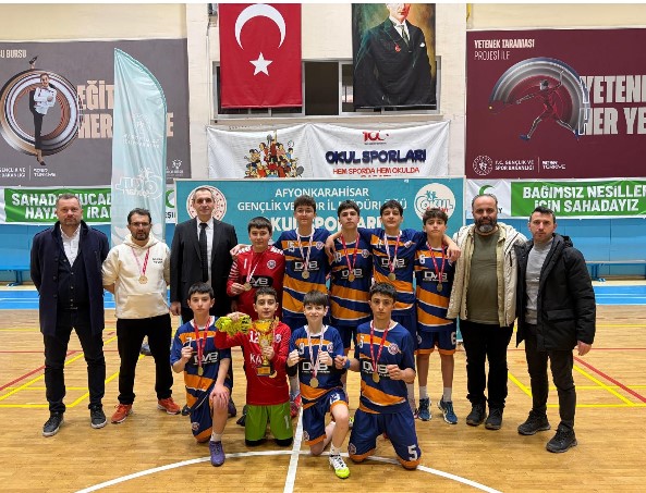 ŞAMPİYON KOCATEPE ORTAOKULU - 1