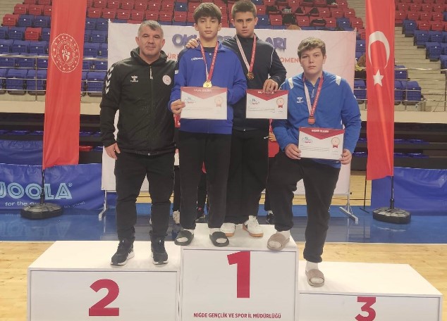 Afyonkarahisarlı Sporculardan Serbest Güreş Grup Müsabakalarında Önemli Başarı - 2