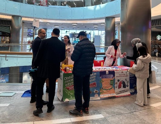 Toplum Sağlığı Merkezi’nden AVM’de Sağlık Farkındalık Standı - 1