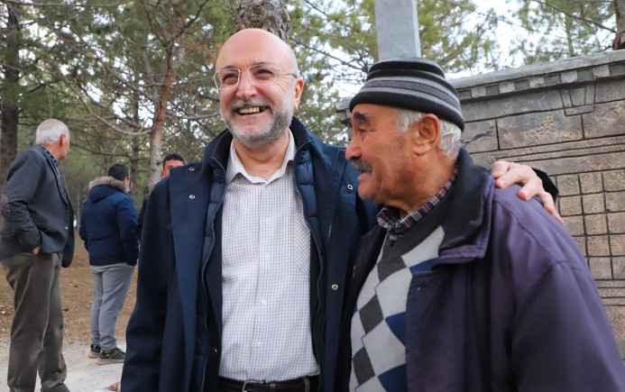 BAŞKAN ŞAHİN KIZILÖREN’DE İFTAR YAPTI, GÜLYAZI’DA TERAVİH KILDI - 2