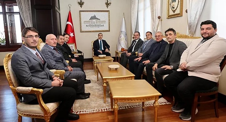 Afyon gazeteciler cemiyetin 'den Vali Aktaş'a Hayırlı Olsun Ziyareti - 1