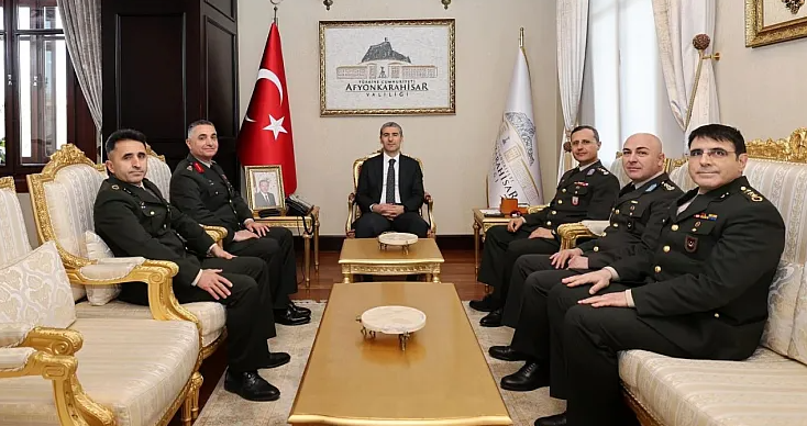 Afyonkarahisar Valisi Dr. Naci Aktaş'a 'hayırlı olsun' ziyaretleri Devam ediyor. - 2