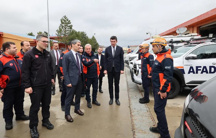 Afyon'da Olası Afetlere Karşı Hazırlıklar Ele Alındı - 1