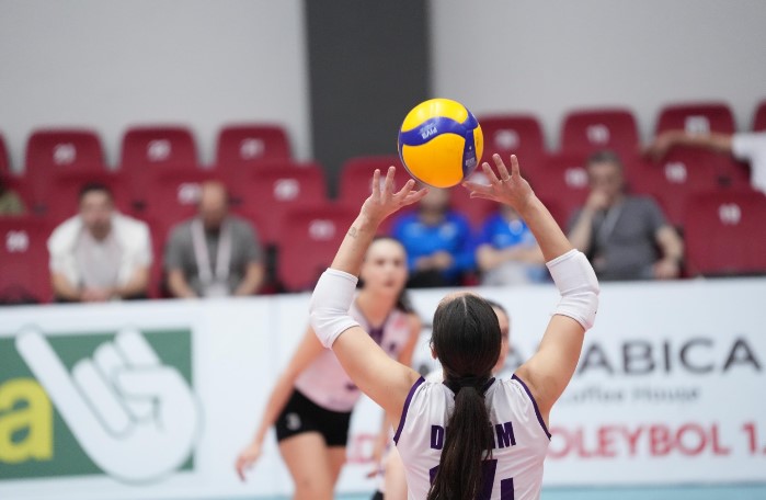 Belediye Yüntaş Voleybol Takımı’ndan Net Galibiyet - 1