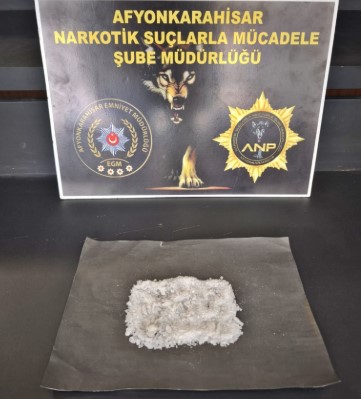 Afyonkarahisar Emniyet Müdürlüğü Operasyonu: 21,74 Gram Uyuşturucu Ele Geçirildi, 1 Kişi Tutuklandı - 1