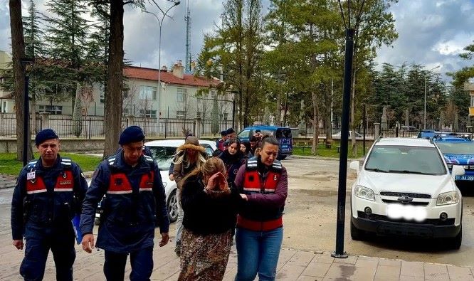 BOHÇACI DİYE YAKALADILAR HIRSIZ ÇIKTI - 1