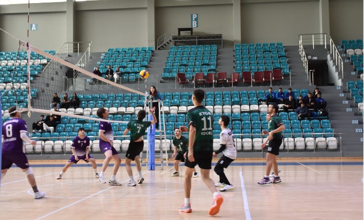 Afyonkarahisar’ın Eski Gençlik ve Spor İl Müdürü Zeki Kuş Hayatını Kaybetti - 2