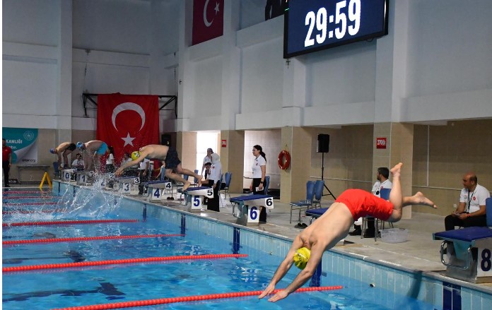 Türk Devletleri Herkes İçin Yüzme Müsabakaları Afyonkarahisar’da Gerçekleştirildi - 1