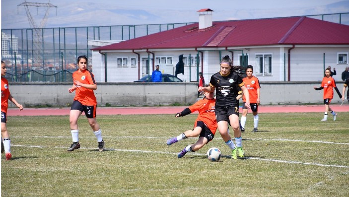 Afyonkarahisar’da Okul Sporları Yıldızlar Futbol Yarı Final Müsabakaları Başladı - 1