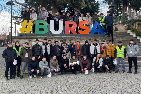 AFYON’LU GENÇLERE, TEKBİR GETİRDİKLERİ İÇİN CEZA YAZILDI! - 2