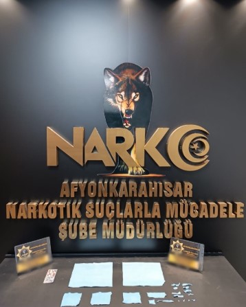 Afyonkarahisar Otogarında Uyuşturucu Operasyonu: 1 Kişi Tutukland - 1