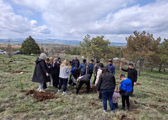 Sandıklı Doğa Grubu’ndan Hüdai Kaplıcaları’nda Ağaçlandırma Seferberliği - 1