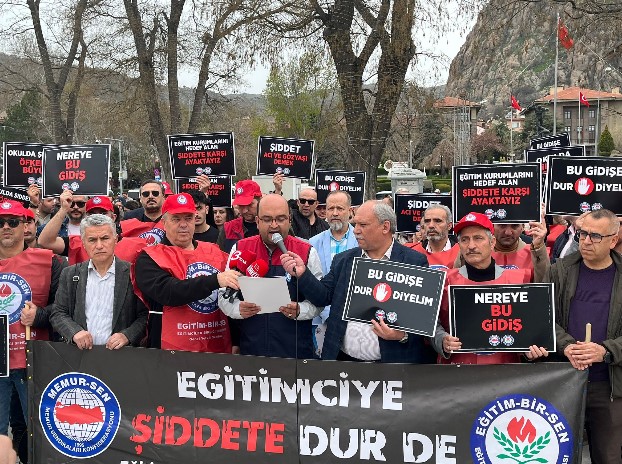 Eğitim kurumları şiddet olaylarının sıklıkla yaşandığı alanlara dönüşmüş, eğitim çalışanları şiddetin adeta açık bir hedefi olmuştur. - 2