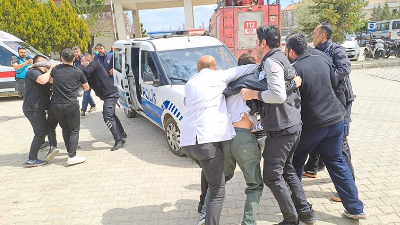 ŞUHUT’TA HASTANE TATBİKATINDA EKİPLER ZAMANLA YARIŞTI