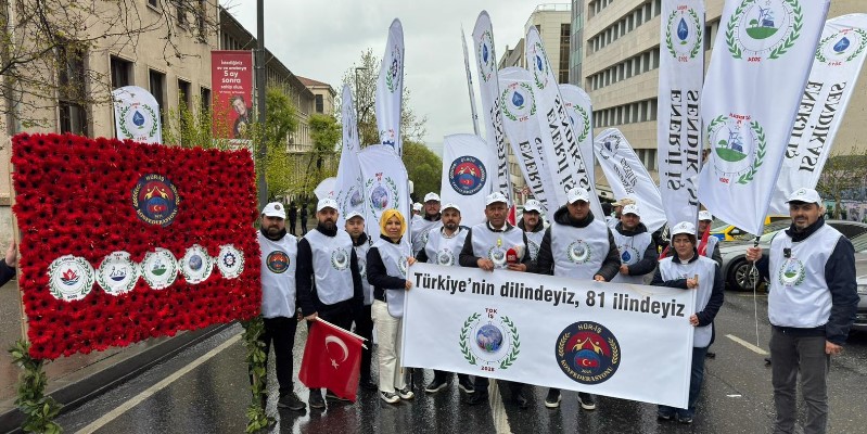 TOKİŞ’ten 1 Mayıs’ta Taksim’de Güçlü Mesaj: Emek, Dayanışma ve Mücadele Kazanacak - 2