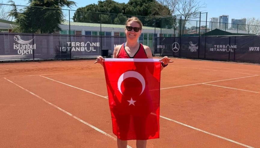 Afyonkarahisarlı Şeniz Karagöz Tenis Milli Takımı’na Seçildi Dünya Şampiyonası’nda Türkiye’yi Temsil Edecek