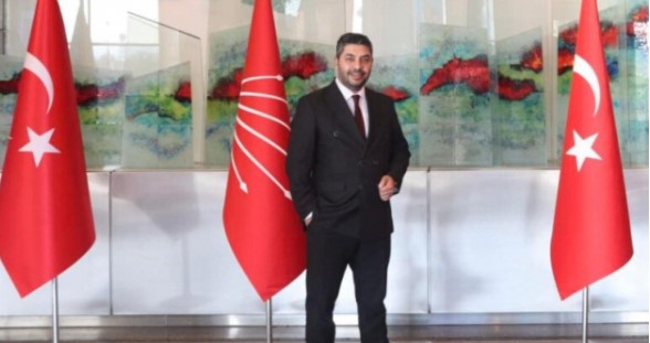 CHP  Merkez İlçe Başkanı Murat Albayrak Ve Yönetimi Görevden Alındı