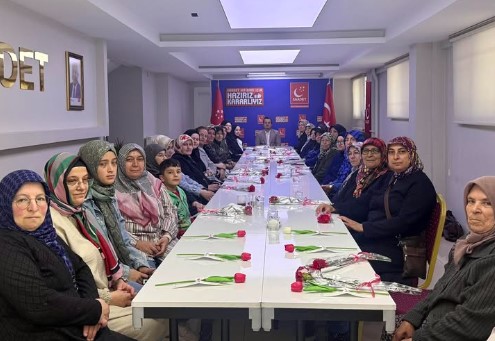 Milli Görüşçü Kuruluşların Kadın Teşkilatları Kahvaltıda Buluştu
